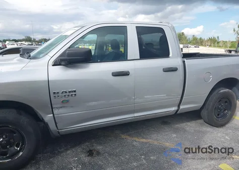 2015 Ram 1500 Tradesman из США, поврежденный, VIN 1C6RR6FGXFS742477